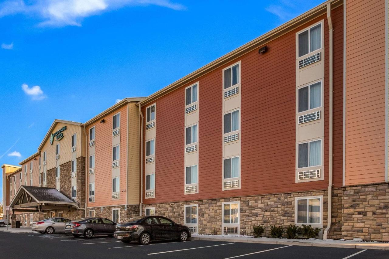 Woodspring Suites Detroit 法明顿山 外观 照片